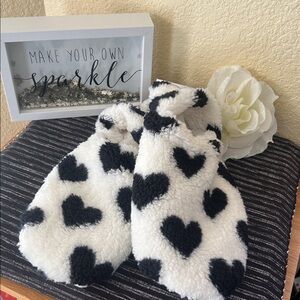 Cozy Black and White Heart Slippers for size 8-10
